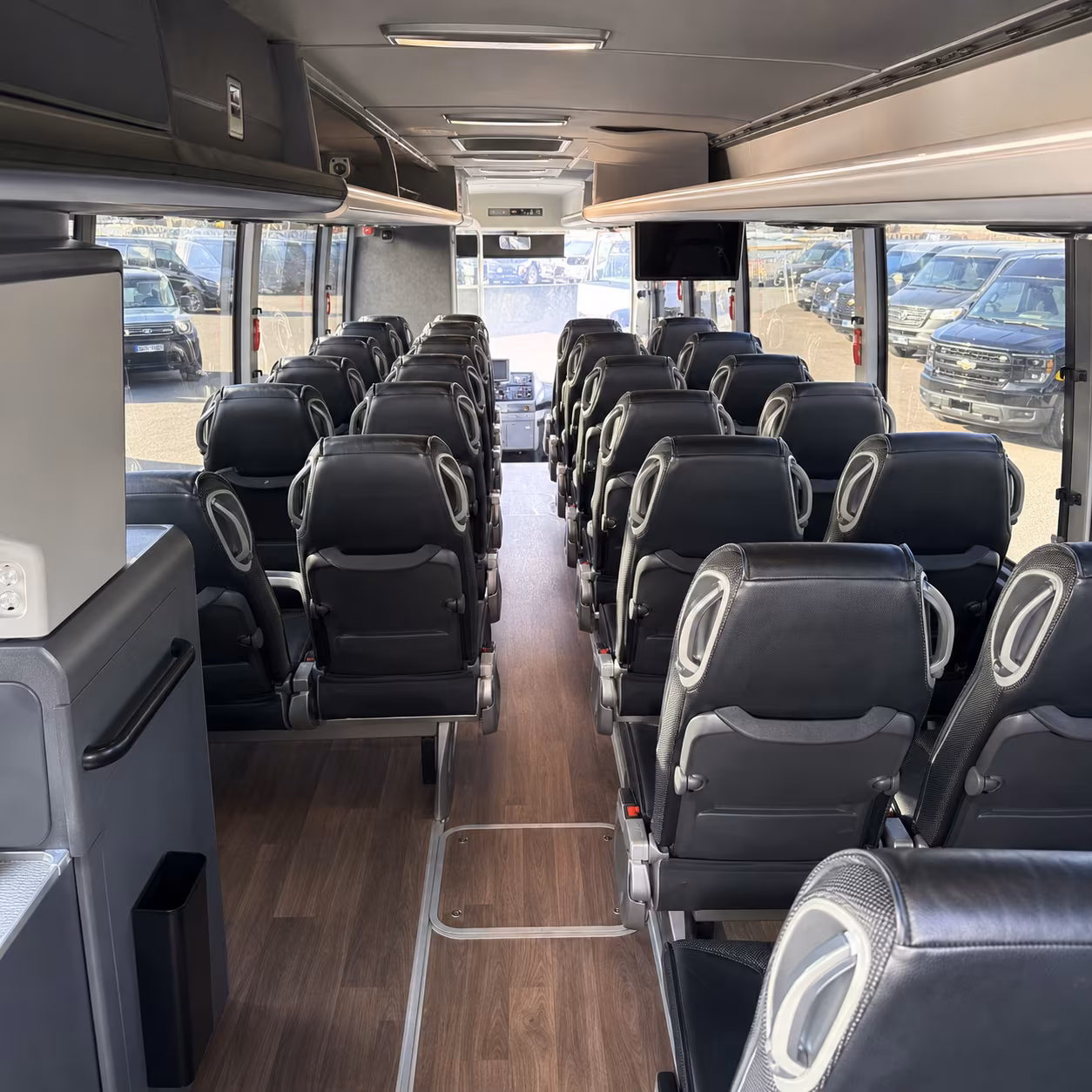 Fresno Airport Shuttle & Transportation party bus exterior