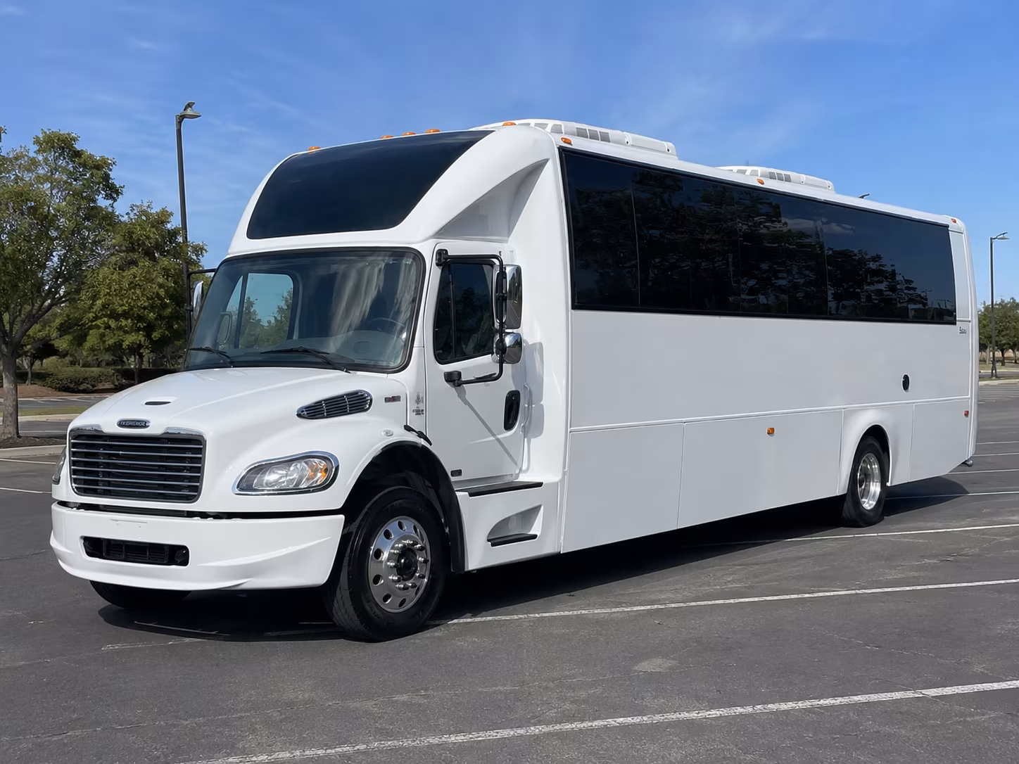 Fresno Birthday, Sweet 16, & Quinceañera Transportation party bus exterior