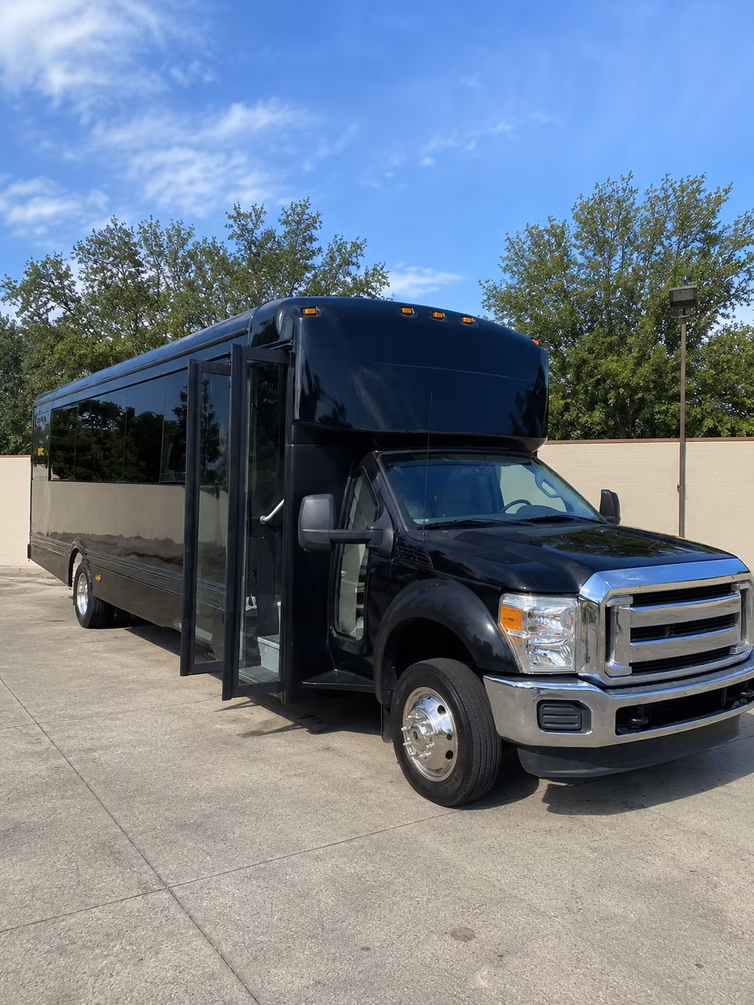 Visalia Party Bus Rental