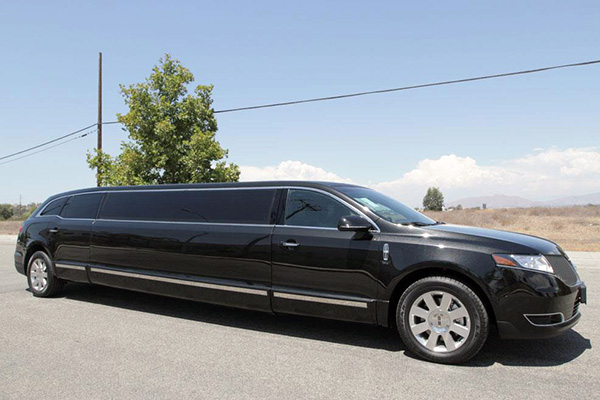 Fresno 8 Passenger Limo